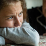 English - When Life Gets Hard: Parenting Through Trauma