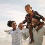 Sesión 2: Uso de límites y redirección para ayudar a los niños a manejar su comportamiento